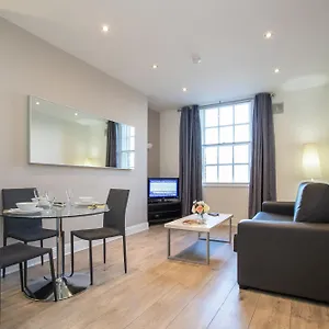 Temple Bar Essex Apartment Dublin